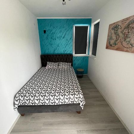 Apartmani Borova 2 Веліко-Ґрадіште Екстер'єр фото